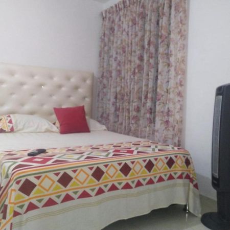 קאלי Apartamento Oasis Del Norte מראה חיצוני תמונה